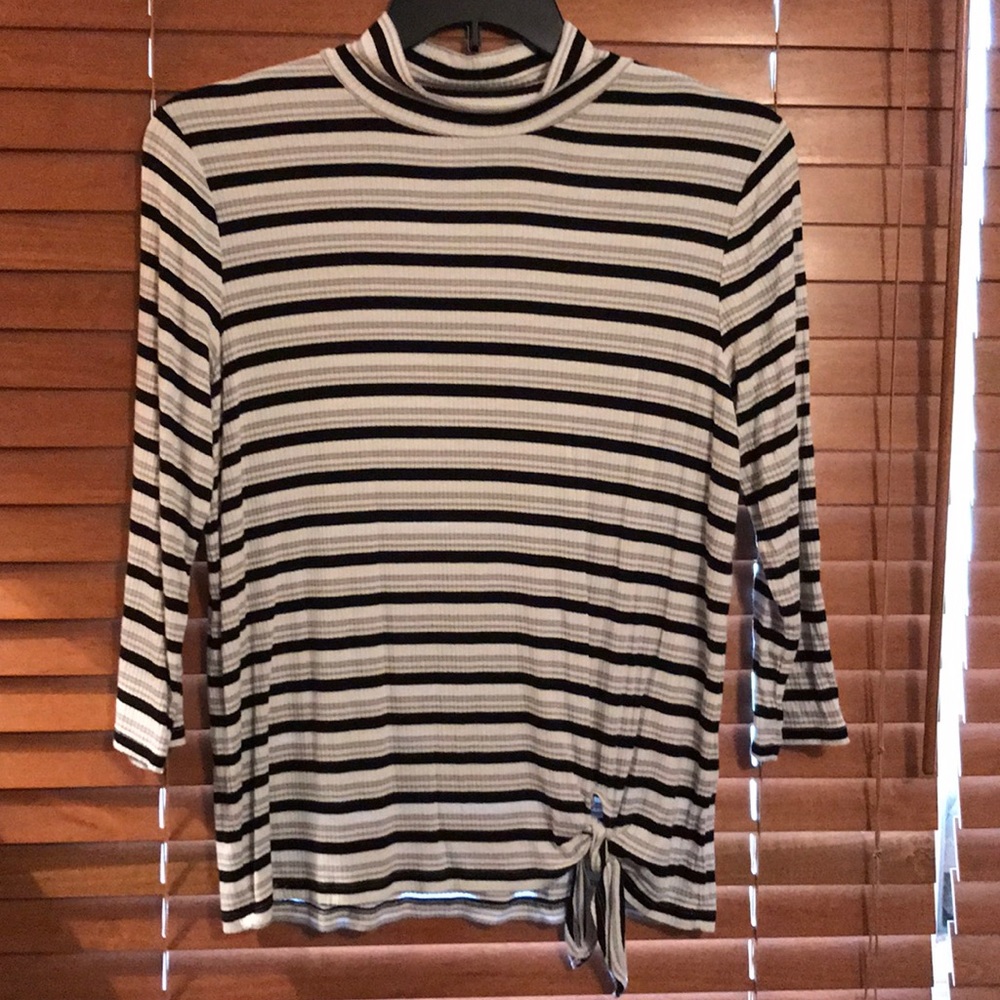 Black white gray striped top
